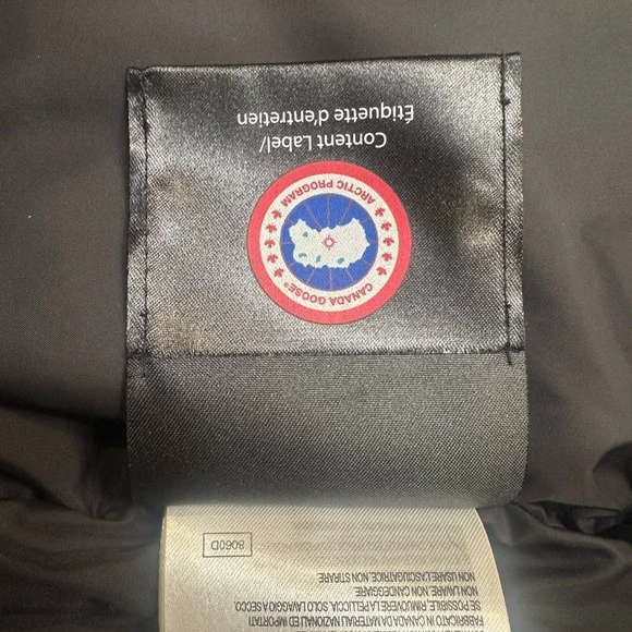 Canada Goose Black Arctic Program Jacket - Picture 10 of 16